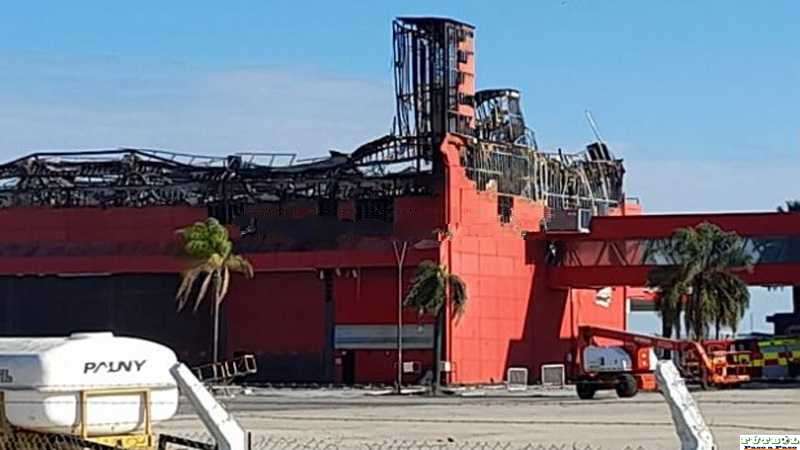 El Autódromo de Las Termas de Río Hondo sufrió anoche un voraz incendio