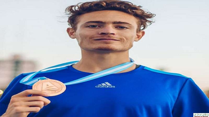 Jose Zabala Juvenil de Humboldt  esta tarde Medalla de bronce en el Nacional de Mayores en 1500m 
