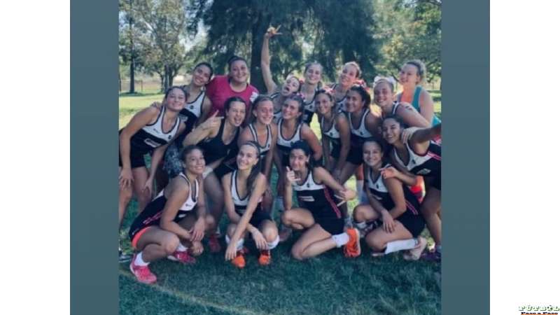 HOCKEY: Las Lobas recibieron a Banco Provincial y consiguieron diferentes resultados.Las mamis empataron