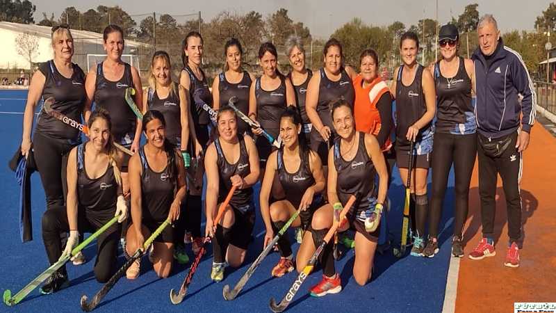 Hockey: volvió la competencia y Alma Juniors recibió a La Salle