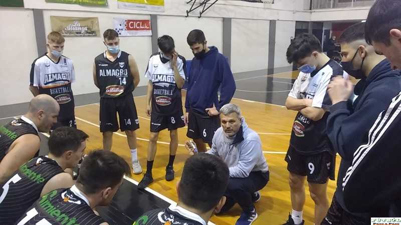 Almagro “A” cerró la fase regular del “Apertura” con una cómoda victoria como local