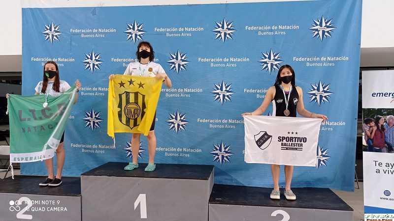 Julia Christen, del LTCE, es Subcampeona Nacional en Torneo Natación Buenos Aires