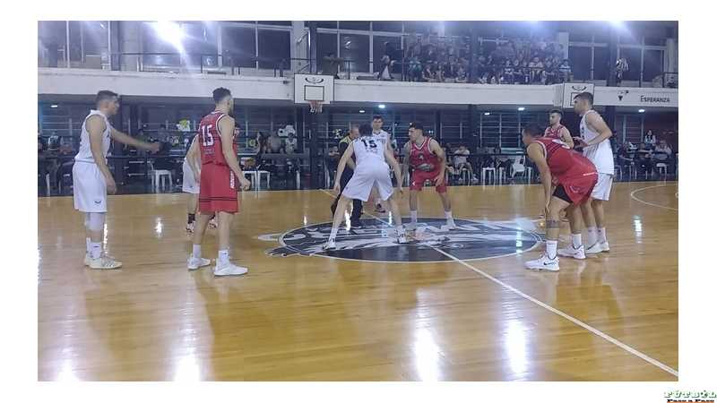 Almagro consiguió una gran victoria sobre Rivadavia