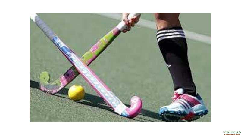 Hockey: las Mamis de Alma Juniors jugaron en Santa Fe