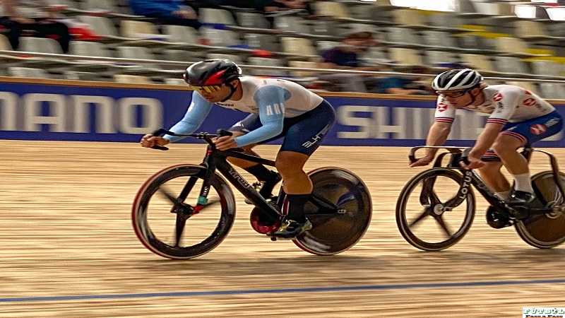  Facundo Lezica, 15° representando a la Selección Argentina en las Vueltas Puntables en el Mundial de ciclismo de pista de Rouboix, Francia,