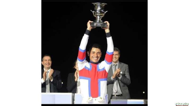 Brian Enrique ganó el Premio Maipu montando a Luthier Brue en Palermo (AQUI NOTA EXCLUSIVA )