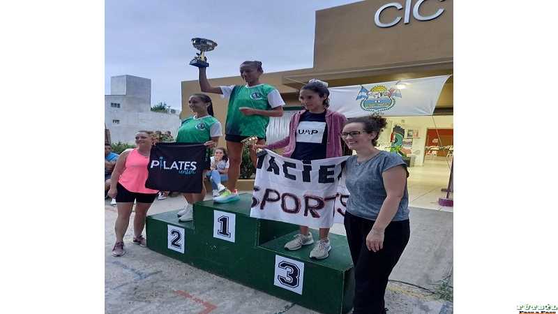 Patricia Ponce y Daniel Gamboa  1° en Maratón oro verde E. Ríos final campeonato