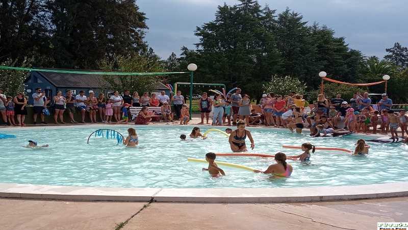  Fiesta final de verano en el Poli de Alma Juniors