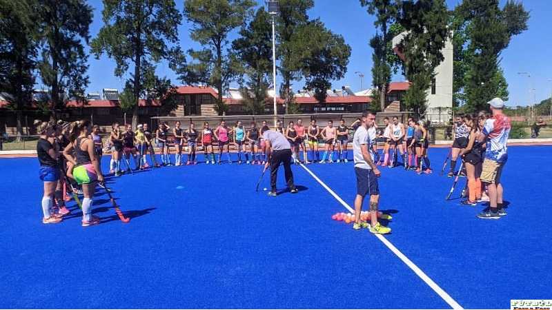 Hockey: jugadoras de Alma Juniors convocadas al seleccionado de la Asociación Santafesina