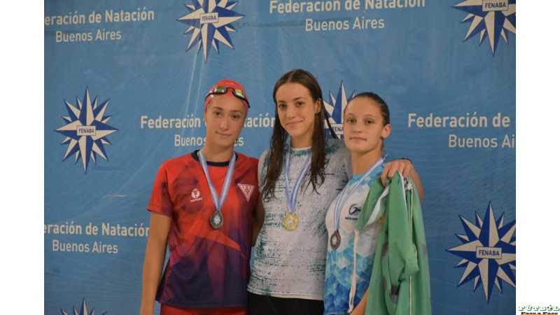 Julia Christen, del Lawn Tennis Club Esperancino, se consagró Campeona Nacional de Natación en los 50 metros pecho de Juveniles 2