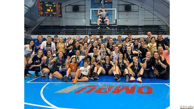 Alma Juniors campeón de la Liga Provincial de básquet femenino U18 en Rosario