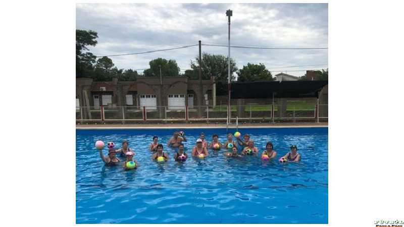 Natatorio Club Juv Unida de Humboldt GIMNASIA TERAPÉUTICA.una de las actividades Temporada 2023--2024
