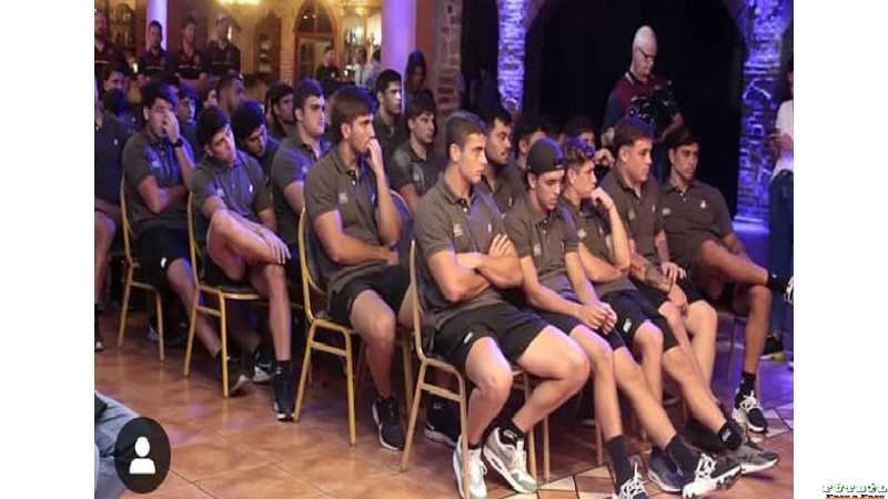 Rugby Los Dogos DV compartieron almuerzo con AmericanRaptorsRugby