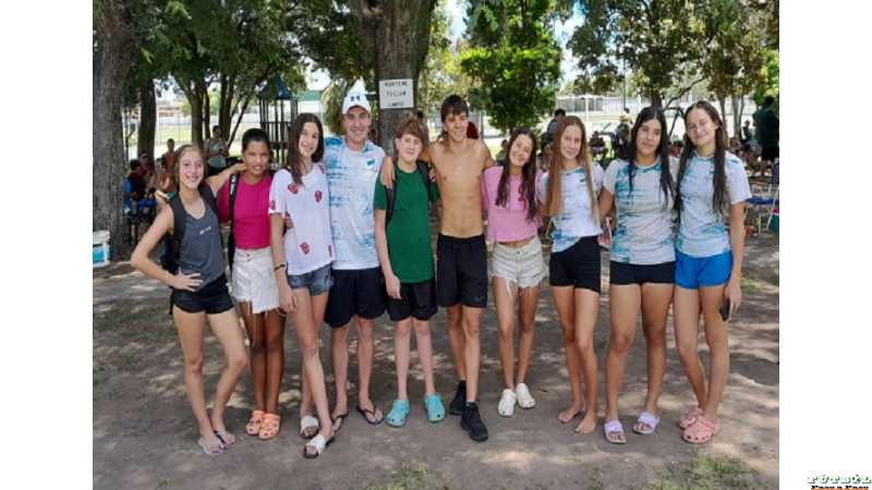 Buena incursión del LTCE en el Torneo de Natación de Sanjustino