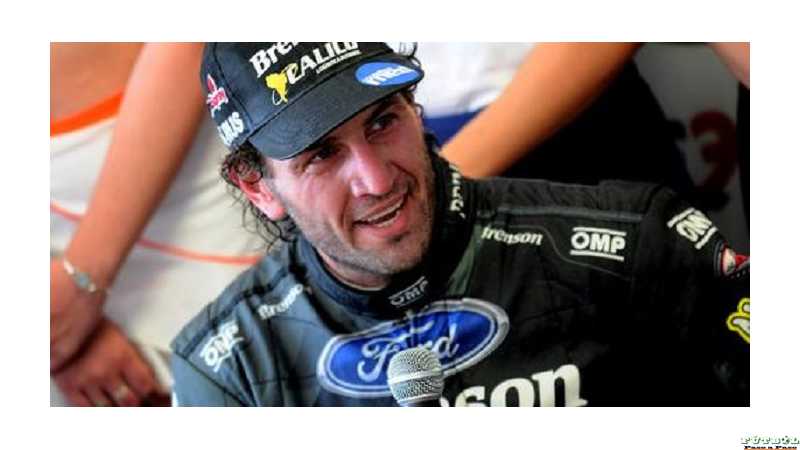 Emanuel Moriatis vuelve al TC y con Mustang