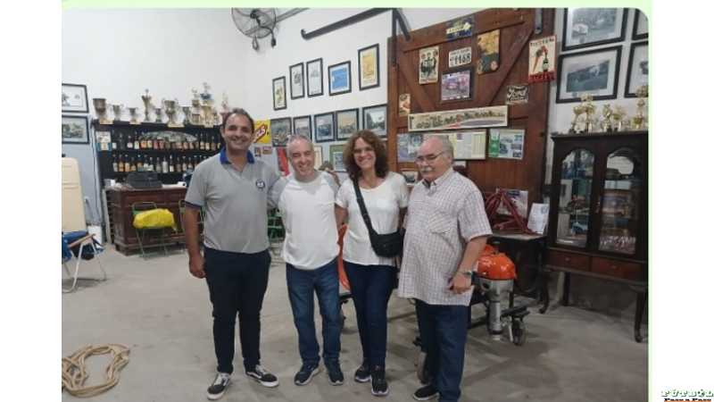 De visita en el Museo de la Movilidad del E.A.C acompañados por Lorenzo 