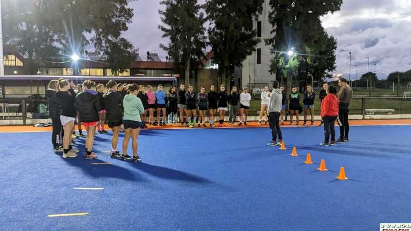 Tres jugadoras de Alma Juniors en la preselección Sub 19 que jugará el Argentino de hockey