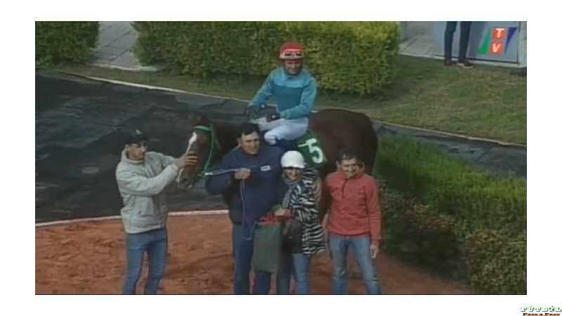 Picante Esperancino Braian Enrique ganó hoy martes 14 en la 5ta con Pronta Vida