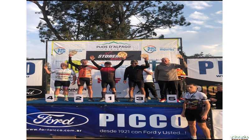 Eduardo Collomb nuevamete 1° puesto en San Francisco