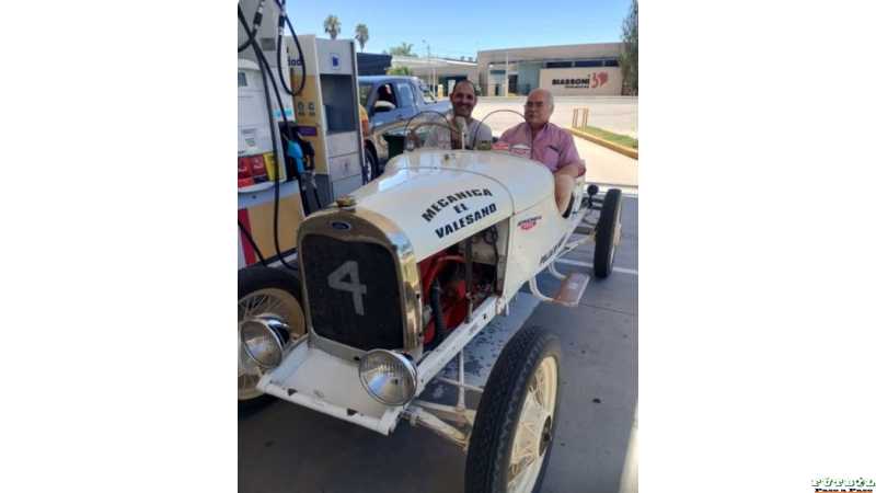 EMANUEL y GUCHO en la BAQUET FORD 