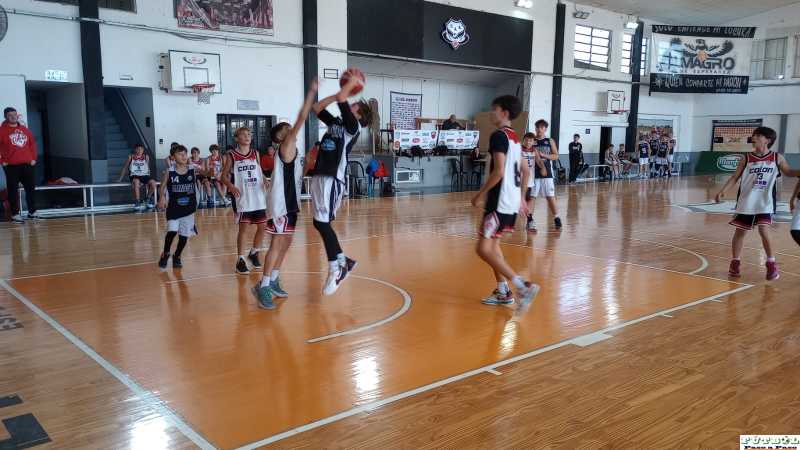 Las Formativas de Almagro empezaron ganando en el “Clausura”