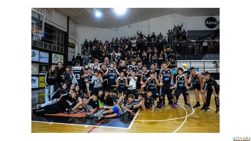 Ganando el clásico Almagro tomó el boleto directo en el Federal U13