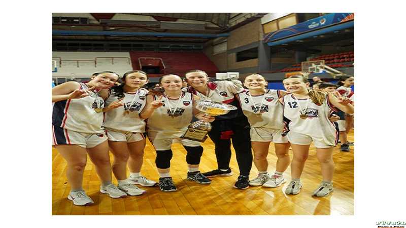 Las seis referentes de Almagro gritaron Campeonas Provinciales FU13 con Santa Fe