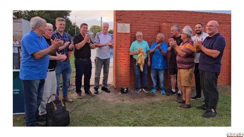 Rubén Pirola inauguró el natatorio número 16 del programa Deporte y Recreación en el Club Bartolomé Mitre de Esperanza VER VIDEO
