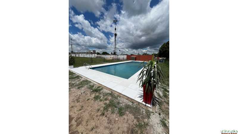 Club Bme Mitre terminamos de colocar losetas atérmicas. lunes 15 inaguraremos la temporada