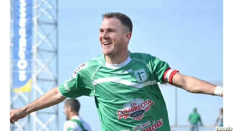 El equipo del Colo Lesmann volvio a ganar 3 a1 de visitante  ver videos de los goles