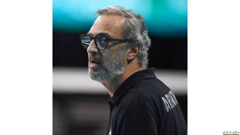 Con profundo dolor la Federación del Voleibol Argentino lamenta comunicar el fallecimiento de Daniel Castellani