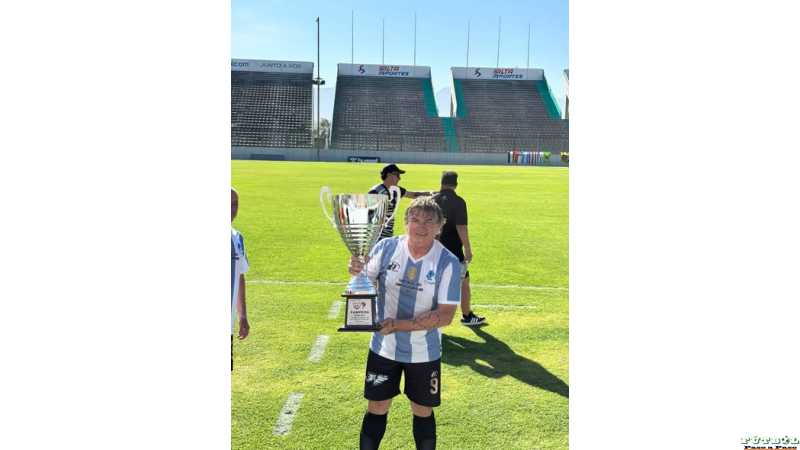 Silvio Gustavo Maine FÚTBOL CAMPEÓNES SUDAMERICANO DE VETERANOS EN SALTA