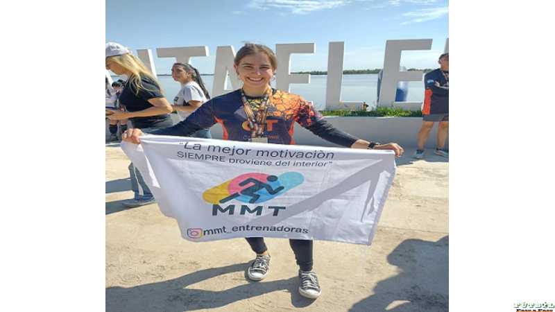 Brenda Ayelen Villagra la Esperancina 1° puesto en su categoria 14 kmts en Sta Elena Entre Rios