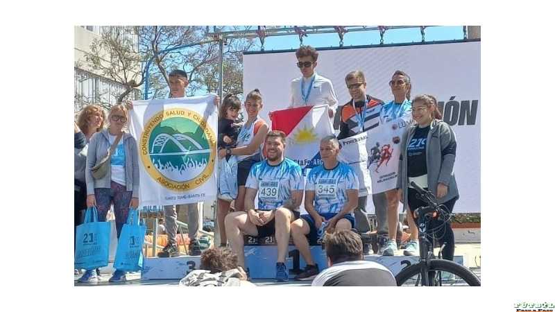 Santi Zabala también fué 1° 10 km en el maratón de Rafaela y con pb en la distancia