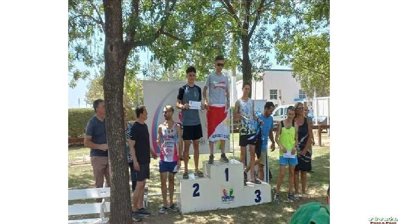 Santi Zabala de Humboldt ganador en los 10km de Porteña (Cba)
