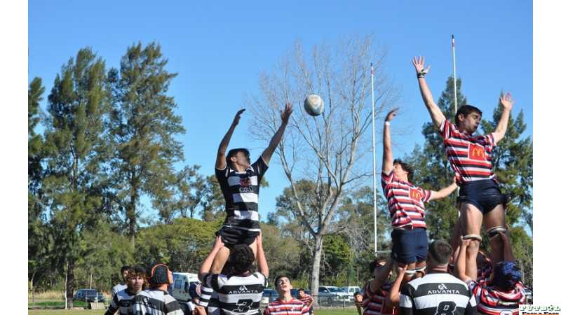 Dos Orillas juvenil: Alma Juniors visitó a Santa Fe Rugby