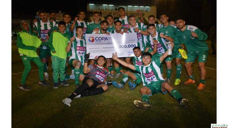 Unión de Sunchales derrotó 3 a 0 a San Martin de Progreso por Copa Santa Fe Deportiva.
