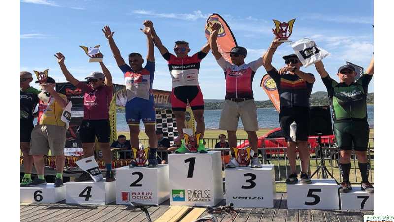 Eduardo Fabian Collomb 7mo en durisima carrera de Embalse de Calamuchita.( VER 4 FOTOS MAS)