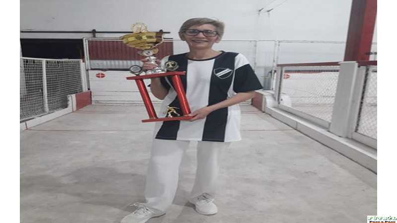 Otra copa mas para Sportivo Bochas campeona interprovincial individual de bochas Claudia Roldan