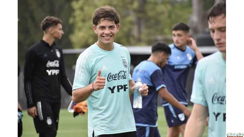 El San Carlino Agustín Giay uno de los convocados por Javier Mascherano para la Selección Sub 20
