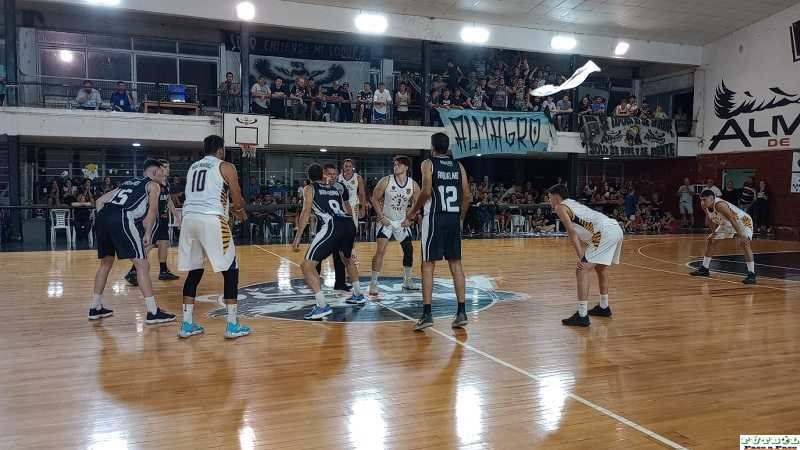 Almagro perdió con Paracao Paraná en el debut del Federal