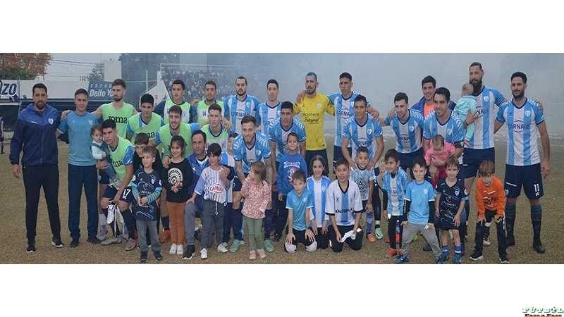 Club San Lorenzo de Esperanza emitió video con imagenes del árbitro del encuentro