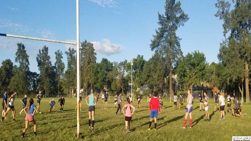 Comienza a entrenar el rugby infantil de Alma Juniors