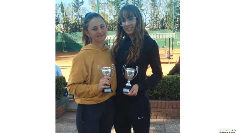 En Torneo Sudamericano COSAT, Malena Auce Campeona y con Juliana, Subcampeonas dobles