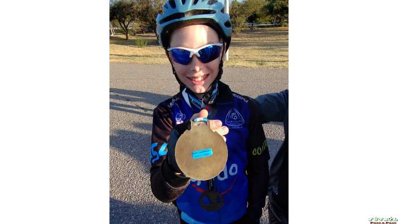Jeremías 'Pocho' Ojeda el Esperancino de 10 años Campeón Copa Argentina ciclismo (VER FOTOS Y VIDEOS)