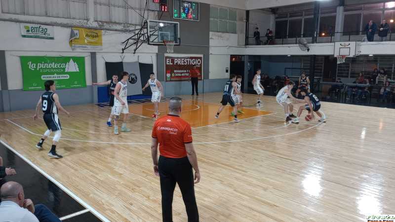 Por su complemento Almagro venció a Sp.Rivadavia San Genaro