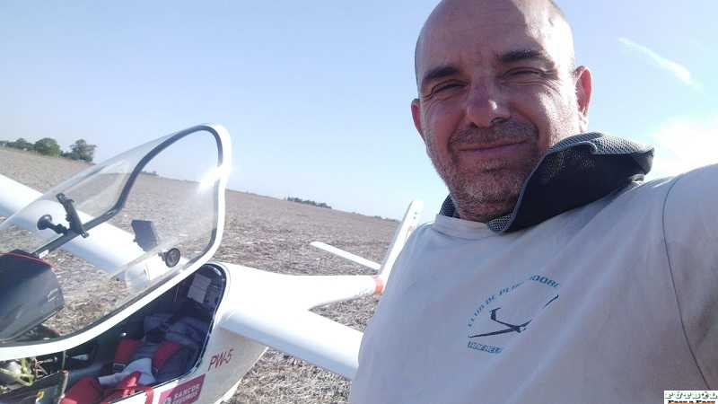 Martín Franconi estuvo participando en Club de Planeadores de Junín encuentro de pilotos (VER 22 FOTOS)