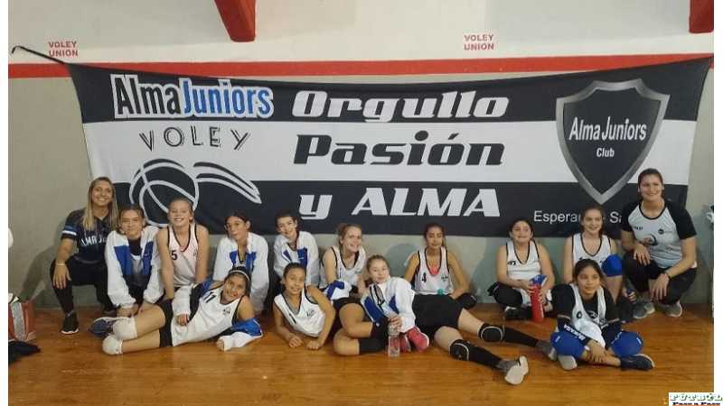 Voley Alma Juniors participó del torneo abierto sub 12 de Unión de Santa Fe