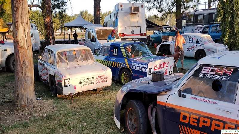 Fiesta del automovilismo en San J Norte 117 autos aqui te mostramos 80 fotos