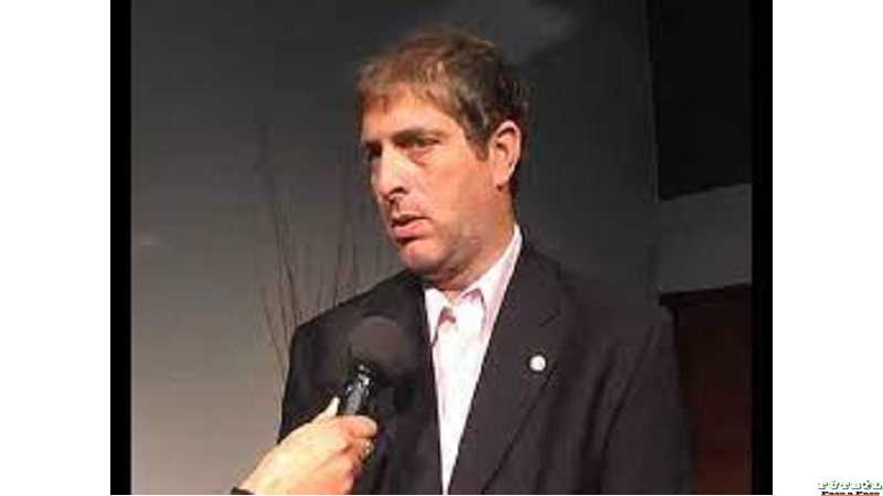 Nos comunicamos con Carlos Lanzaro, presidente de la Federación Santafesina de Fútbol,